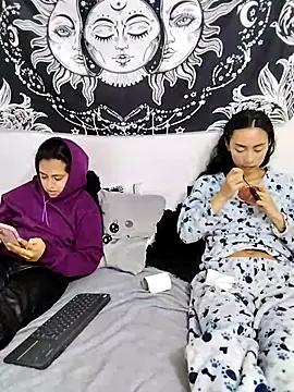abby_n_emily 在線直播表演