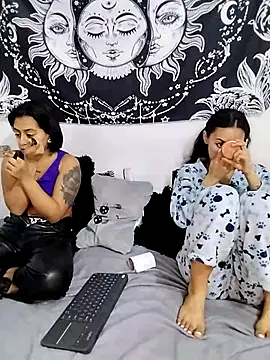 عرض كام abby_n_emily