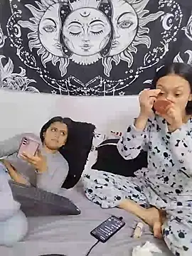 abby_n_emily Webcamshow
