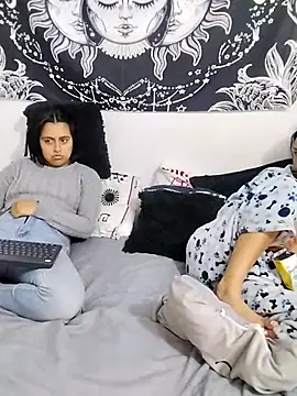abby_n_emily webcam show