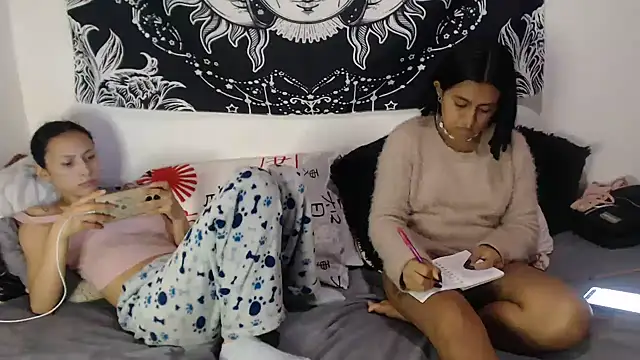 abby_n_emily – Kamerová šou