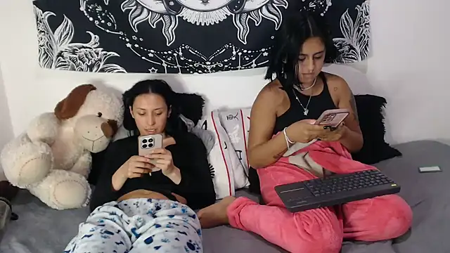 Webkamerová show abby_n_emily