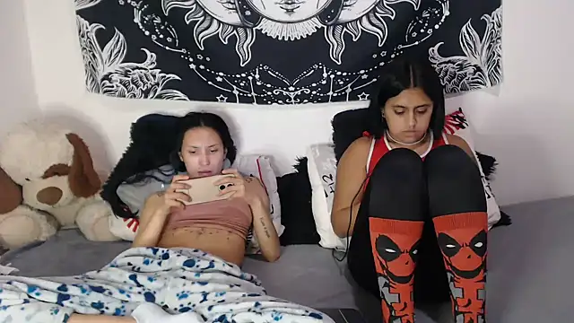 عرض كام abby_n_emily