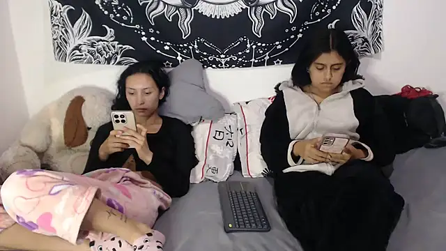 abby_n_emily Webcam show