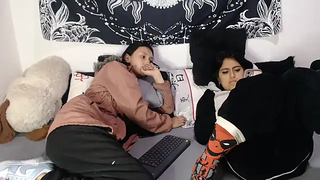 abby_n_emily Webcamshow