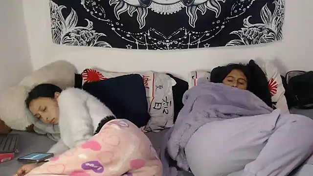 abby_n_emily Adlı Modelin Web Kamerası Şovu