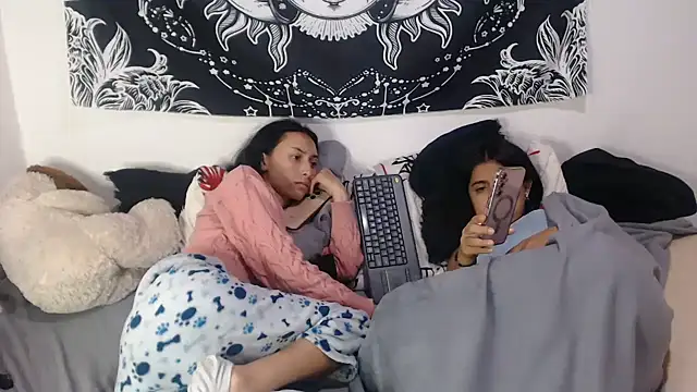 عرض كام abby_n_emily
