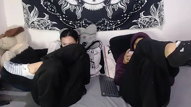 abby_n_emily Show Webcam