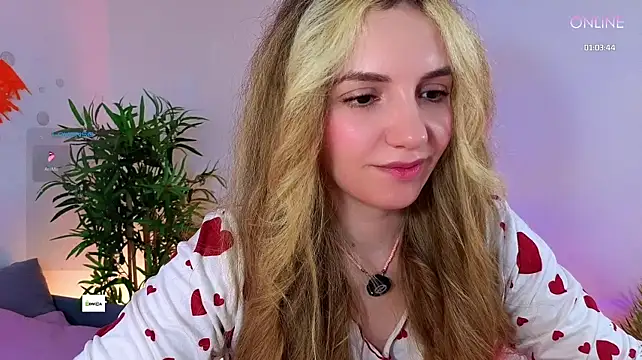 cute_cake Adlı Modelin Web Kamerası Şovu