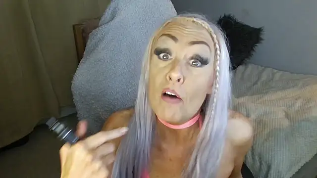 TheOGMiaMystique Chat XXX in diretta