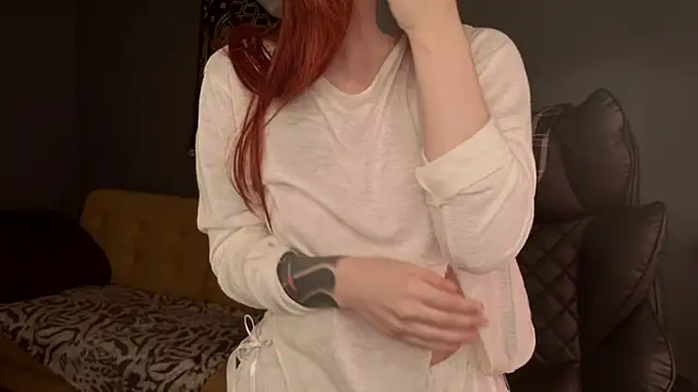 BellaSink live XXX chat