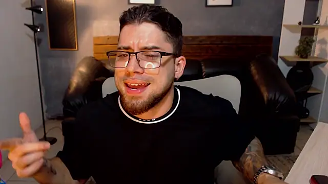 Chat XXX Live Mike_montoya01