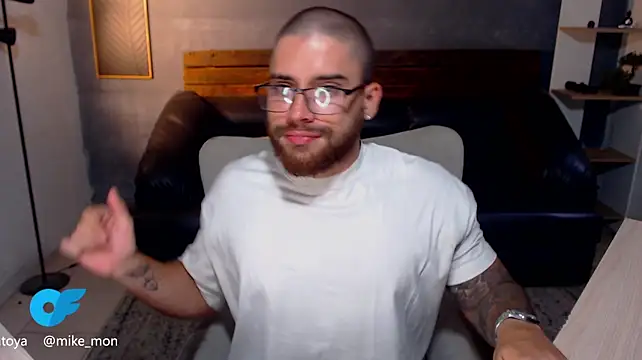 Mike_montoya01 webcam show