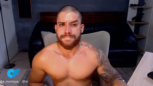 Mike_montoya01 Show Webcam