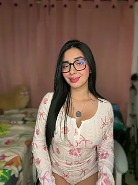 دردشة MiaSofia__ الجنسية المباشرة