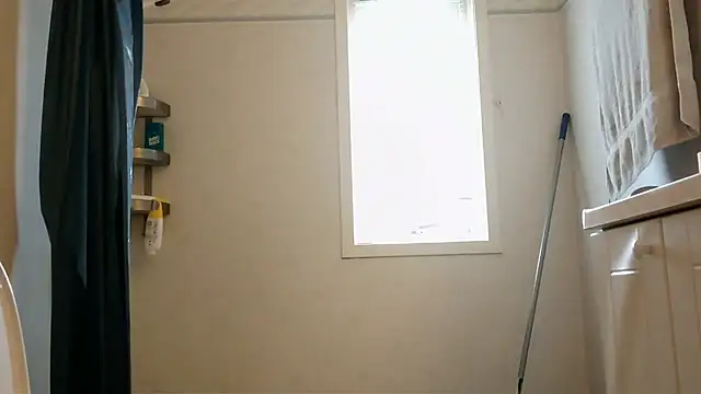 Wantmyassfilled webcam show