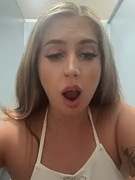 عرض كام Amiraxevans