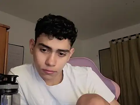 Yamilk101 Webcam Show