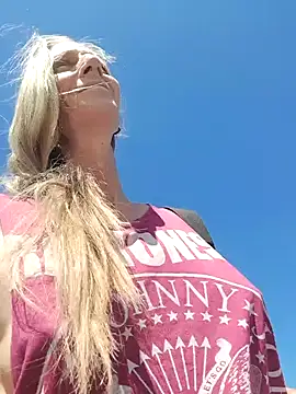 Cheryl_F's Webcam Show