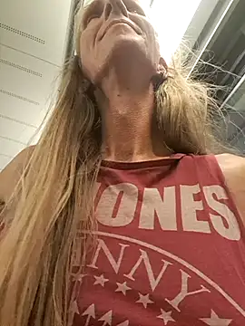 Cheryl_F Show in webcam