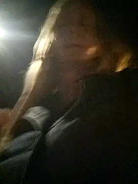 Cheryl_F: вебкам-шоу