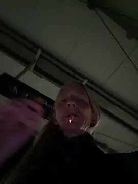 Cheryl_F Show Webcam