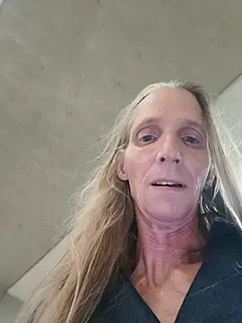 Cheryl_F Show in webcam