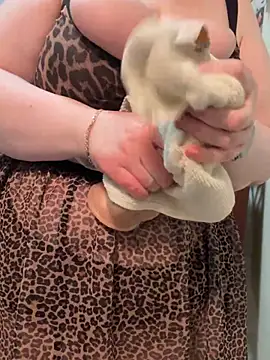 CurvyVelvetXO 라이브 XXX 채팅