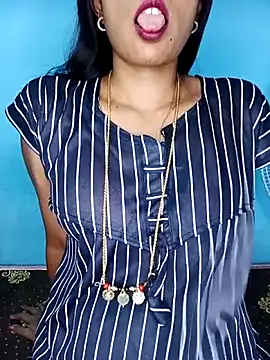 Deepa_kannadatelugu Adlı Modelin Web Kamerası Şovu