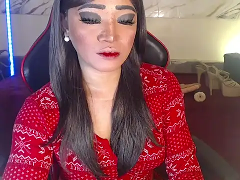 Show modela smokeprincess na web-kameri