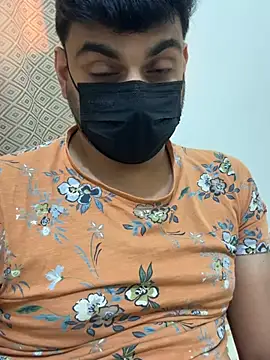 Hot_Boy8677 Adlı Modelin Web Kamerası Şovu