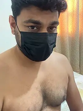 Hot_Boy8677のウェブカメラショー