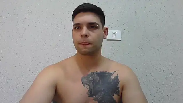 Show de Zure-xxx na webcam
