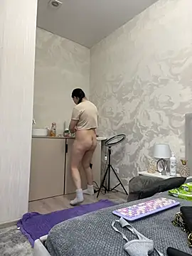 Živá chatovací místnost ChloeBrut