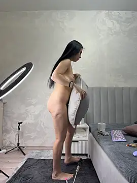 ChloeBrut 라이브 XXX 채팅