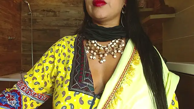 Iniya_Parul Webcam show