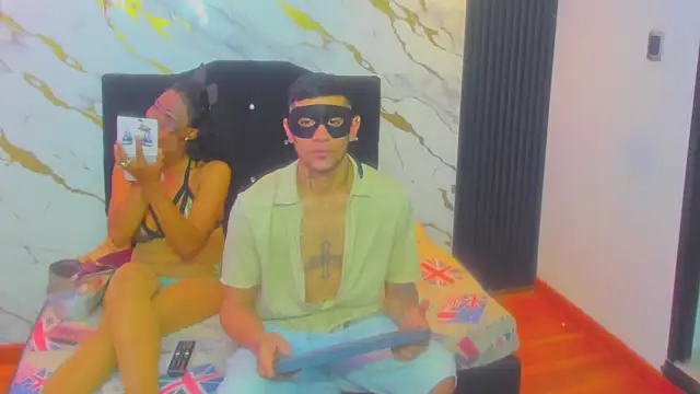 Stormandloganxxx – Kamerová šou