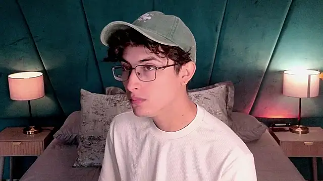 Aaron_Eze – webcam-show
