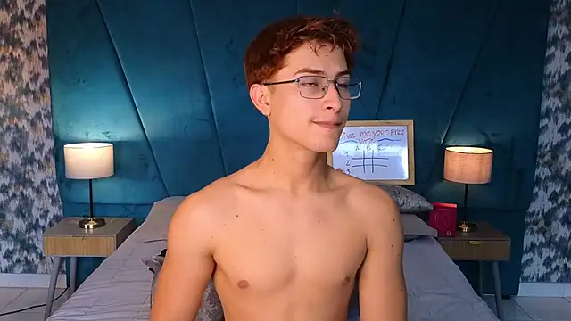 عرض كام Aaron_Eze