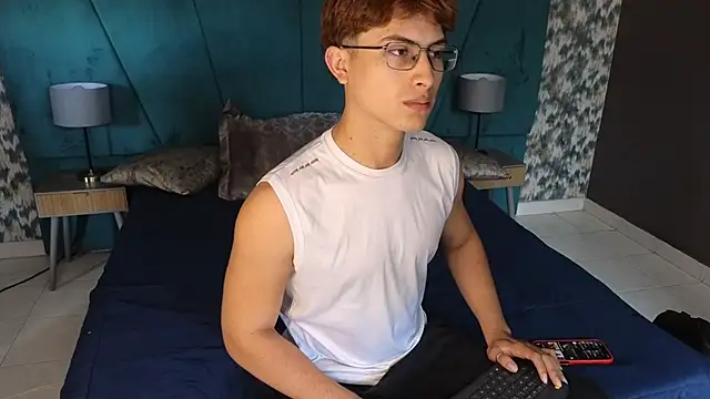 Aaron_Eze – webcam-show
