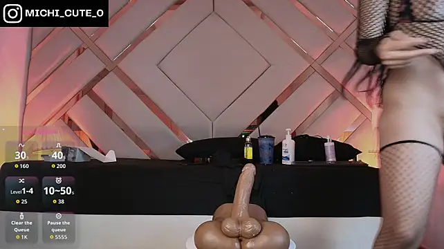 michelle_cutee_'s Live XXX Chat