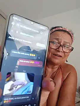 mamilola Webcam-Show