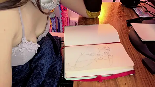 moon_winy's Live XXX Chat
