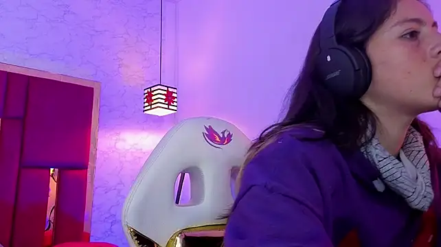 moon_winy's Live XXX Chat