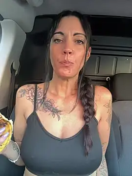 DarkestDreamxox 网络视讯表演