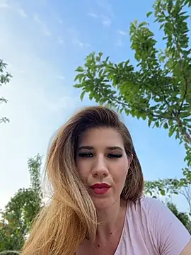 Pertunjukan Kamera Web didihairypussy