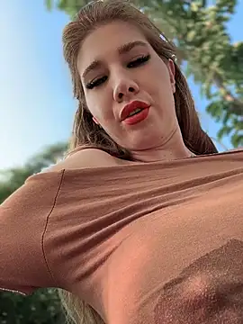 didihairypussy's Webcam Show