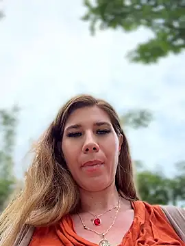 didihairypussy's Webcam Show