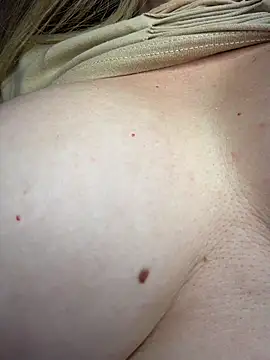 Вебкам-шоу didihairypussy