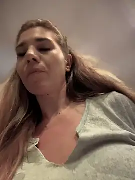 didihairypussy Show in webcam